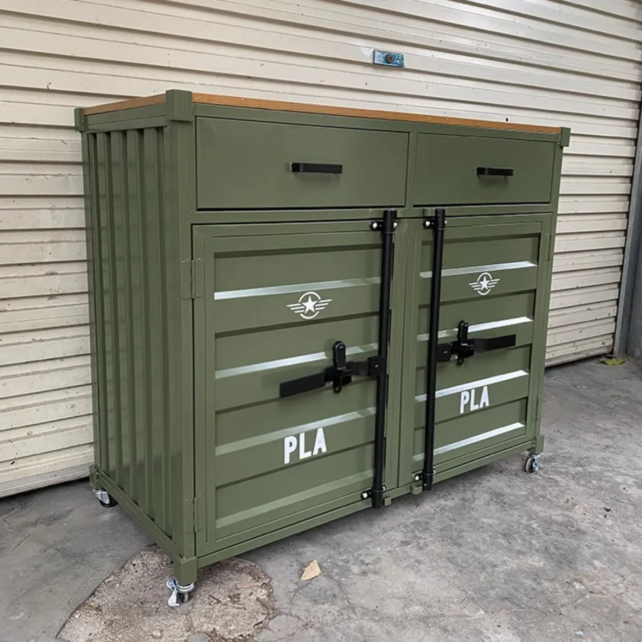 Шкаф из кованого железа в промышленном стиле Nautical 36519-29