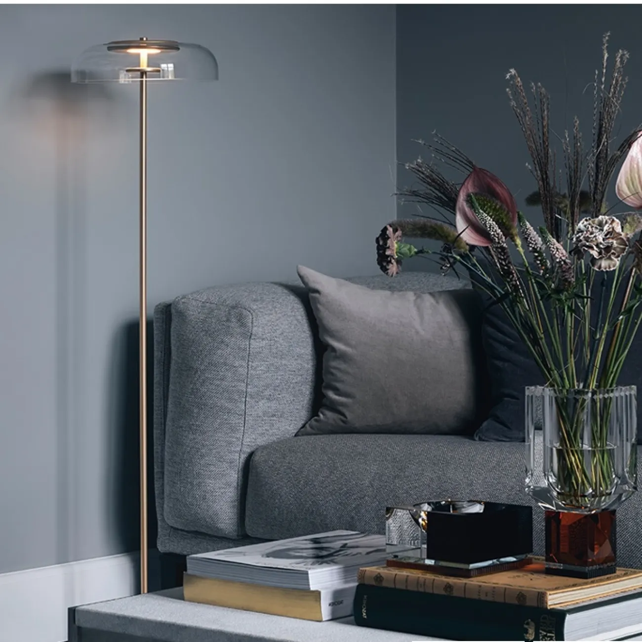 Светодиодный торшер со стеклянными плафонам ARCTIC FL