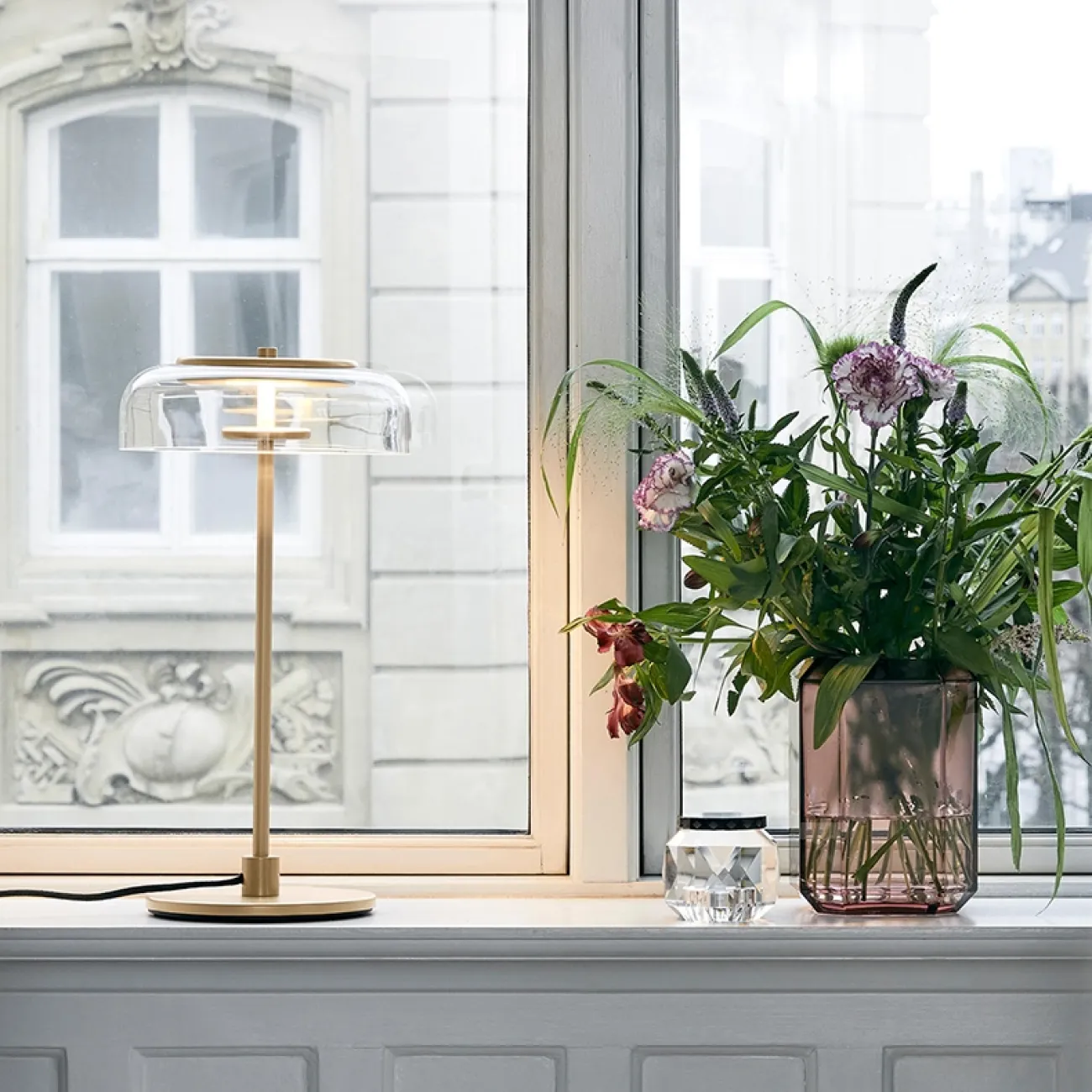 Настольная лампа светодиодная со стеклянными плафонамиARCTIC TAB Настольная лампа светодиодная со стеклянными плафонамиARCTIC TAB