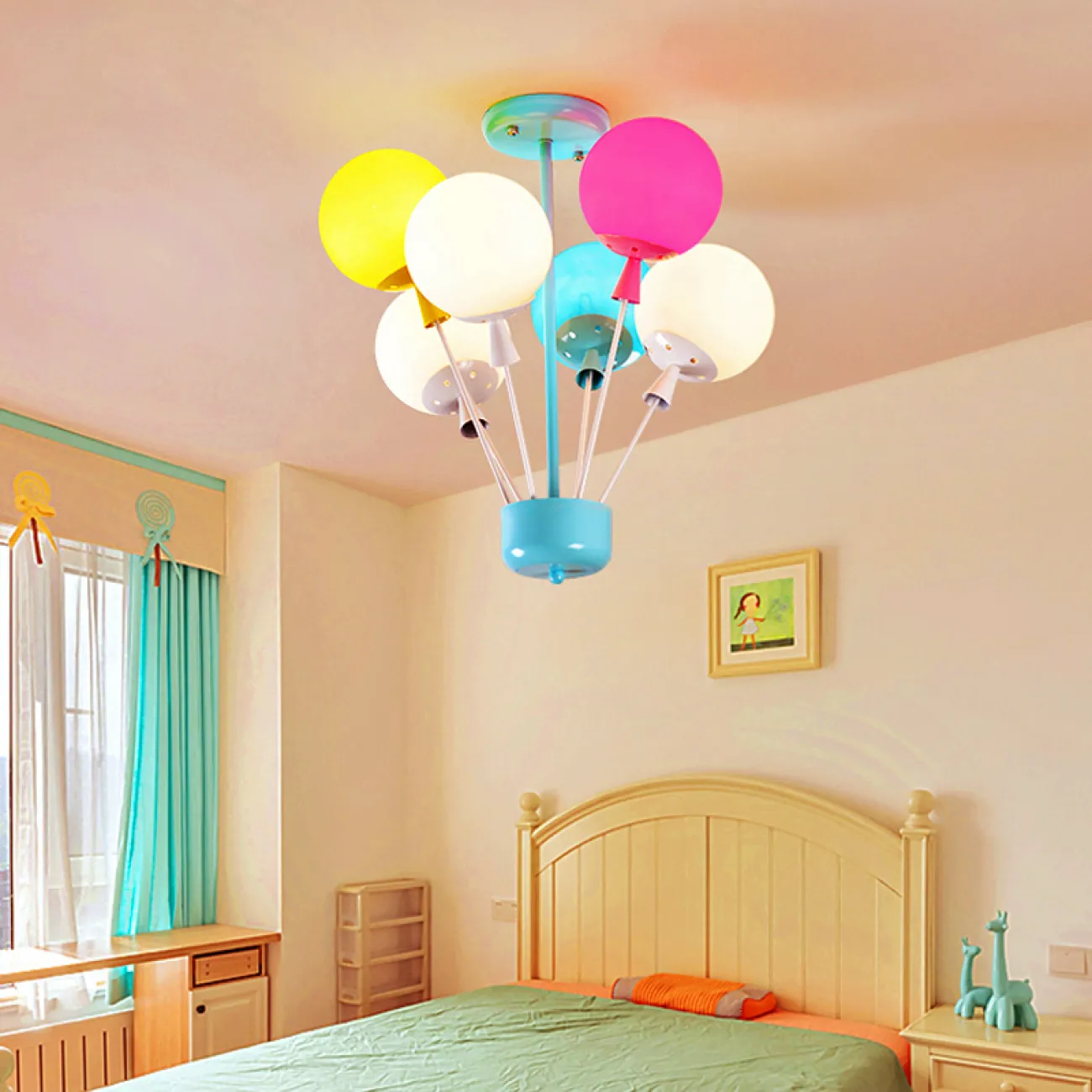 Люстра на штанге с воздушными шарами для детской комнаты BALLOON-UP A