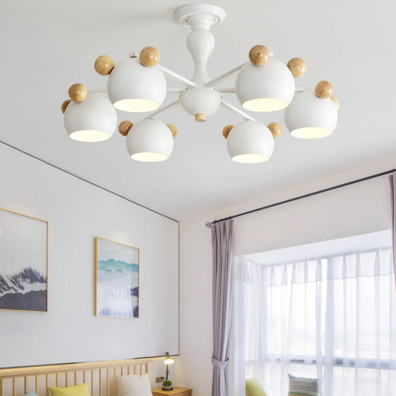 Люстра в скандинавском стиле с деревянными элементами BONNY