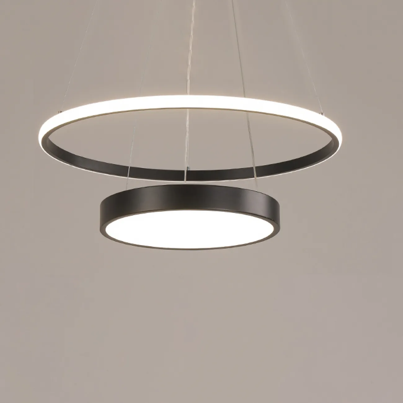 Кольцевая светодиодная люстра с LED матрицей CHANCE ONE
