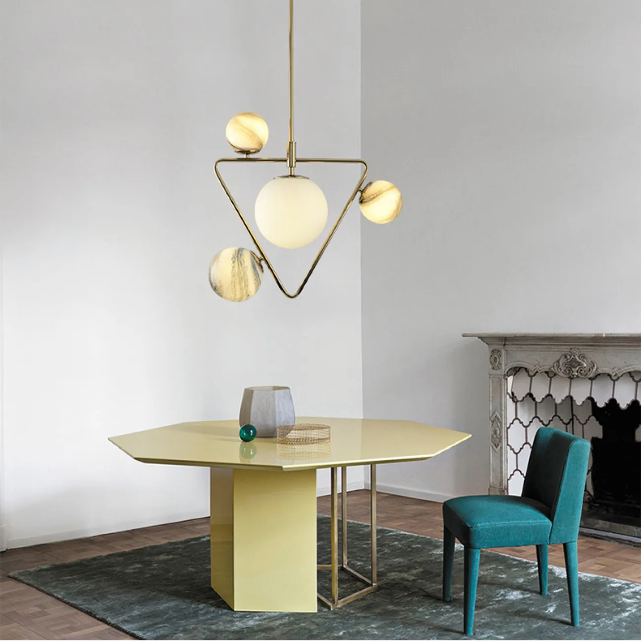 Подвесной светильник с плафонами в виде планет COSMOGONY