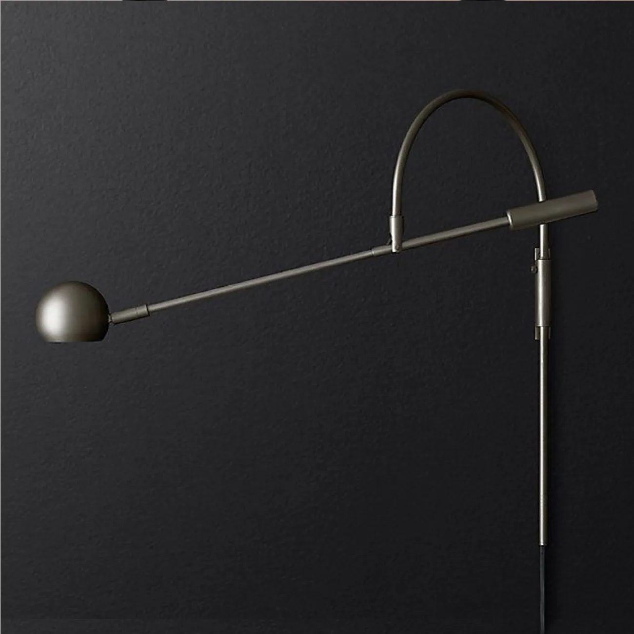 Настенный светильник с плафоном на штанге с регулировкой наклона DOUGLAS