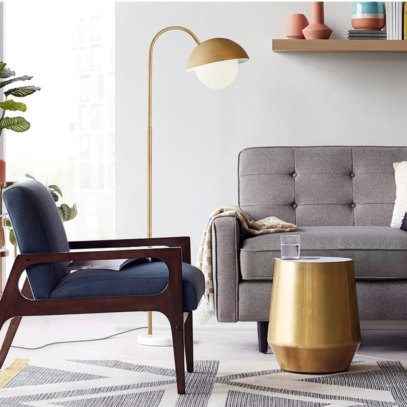 Торшер на мраморном основанииEKLANDA Торшер на мраморном основанииEKLANDA