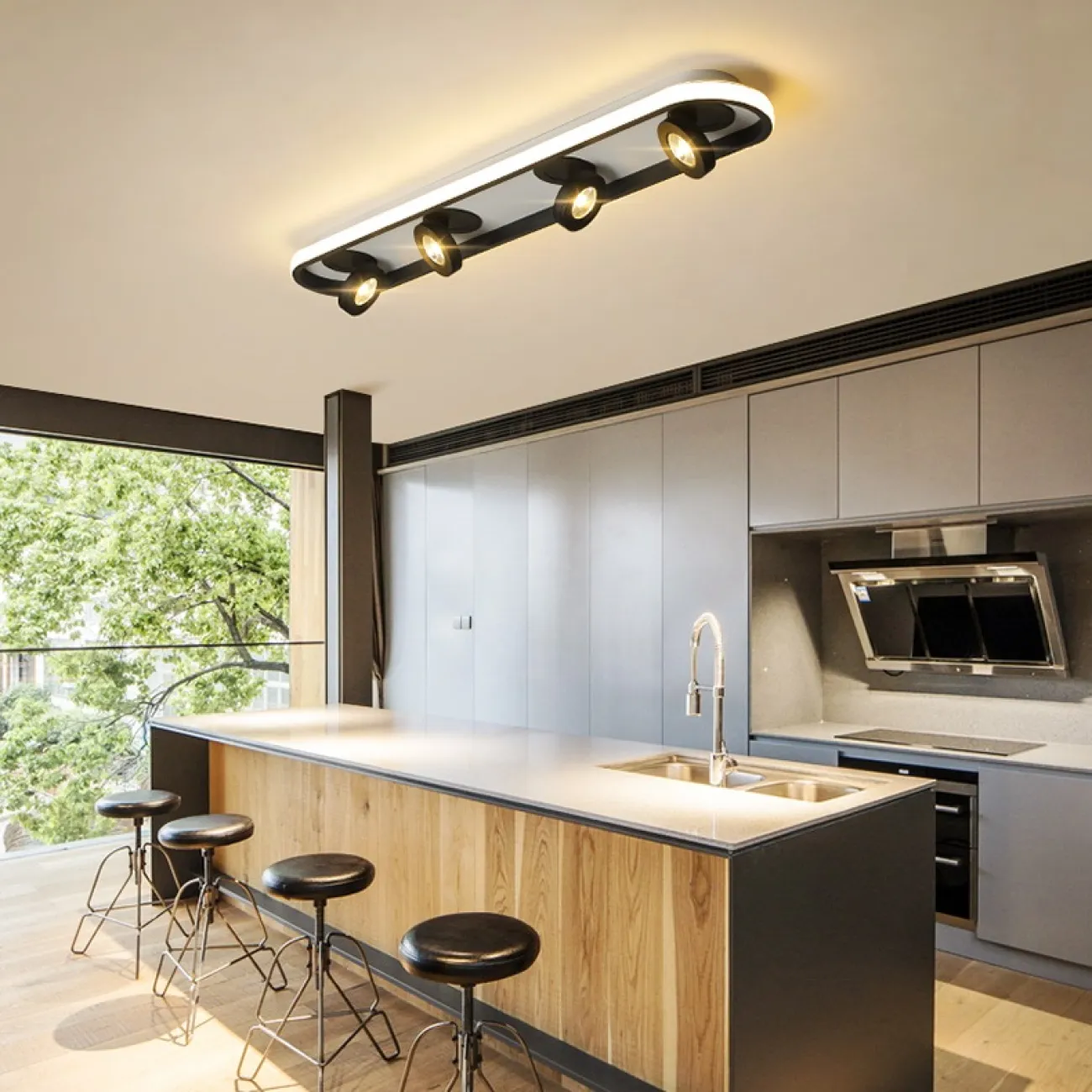 Потолочный светильник с точечными источниками и светодиодной фоновой подсветкой ETEL LONG