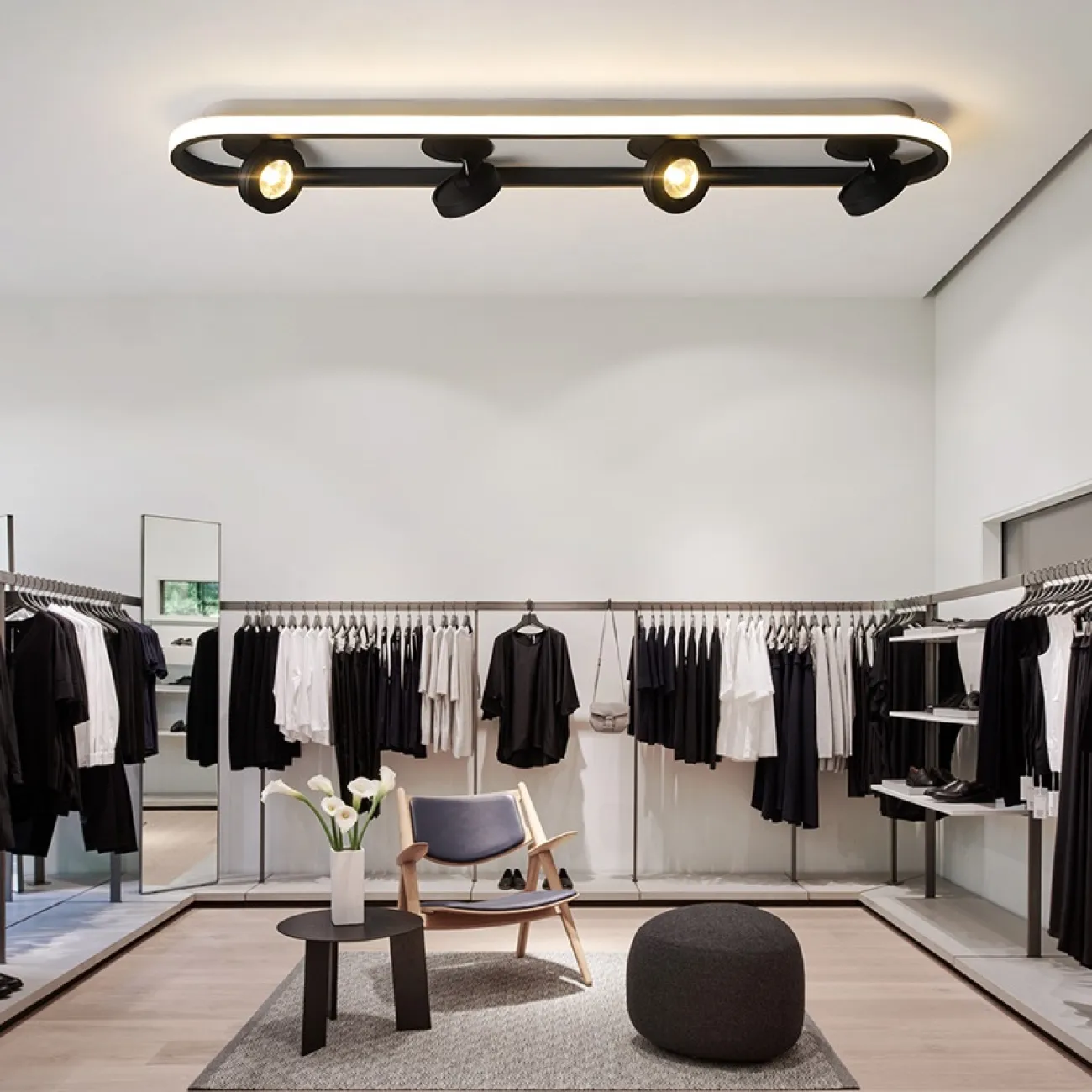 Потолочный светильник с точечными источниками и светодиодной фоновой подсветкой ETEL LONG