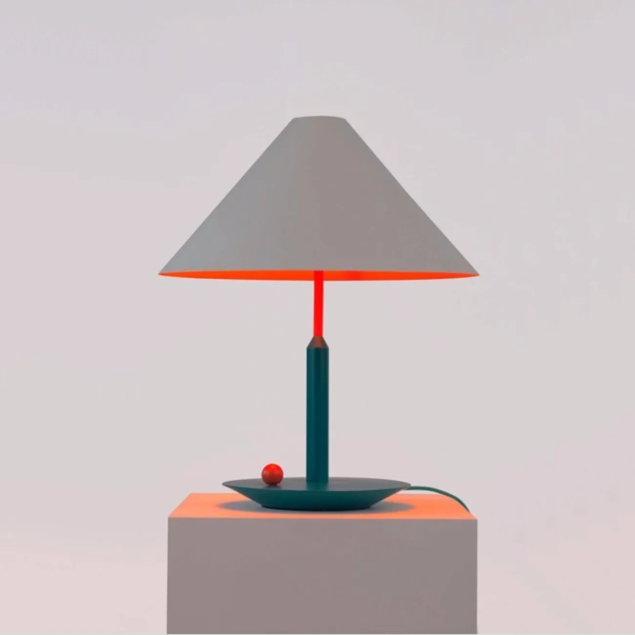 Настольная лампа GAUDI