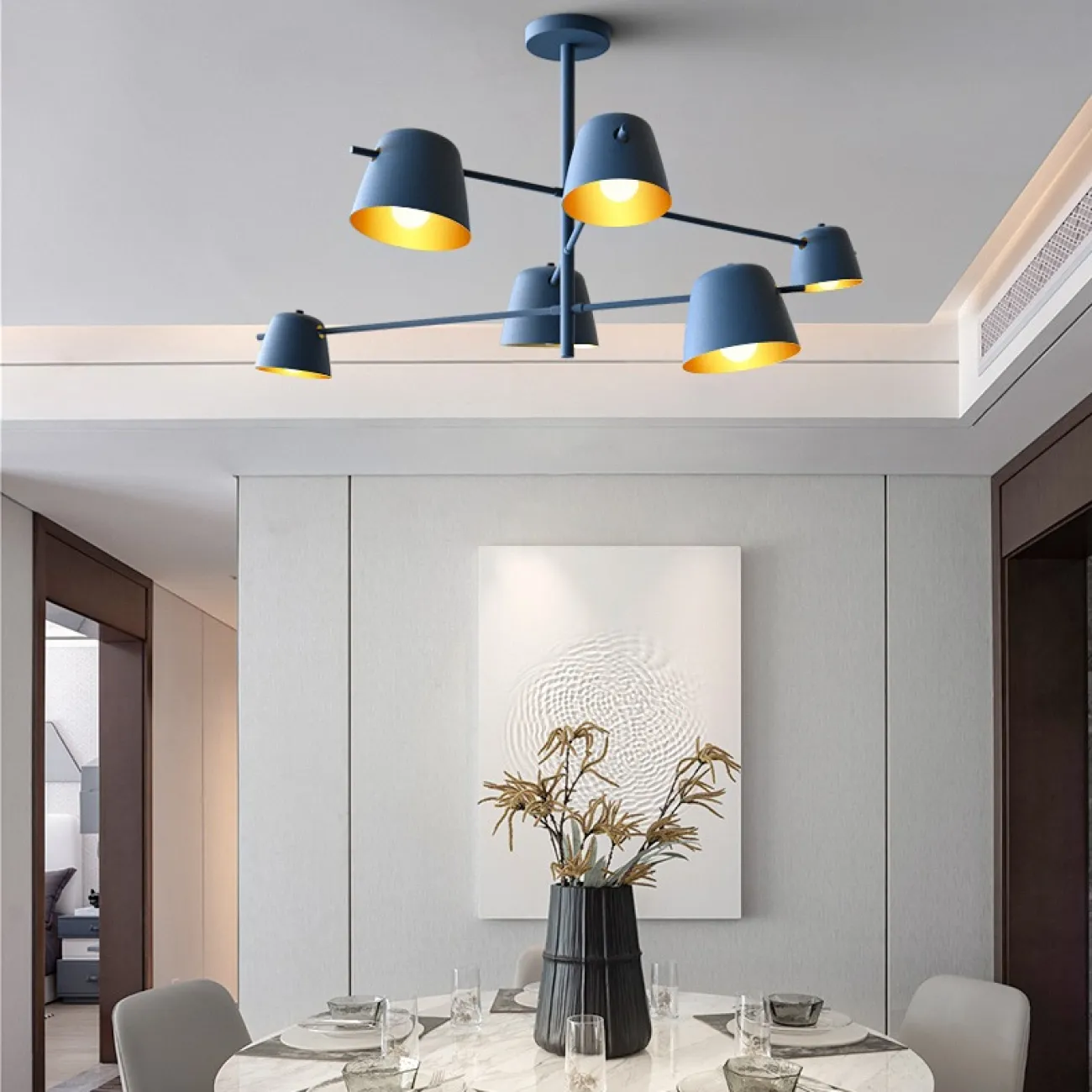 Люстра в скандинавском стиле с плафонами на поворотных штангах GODA