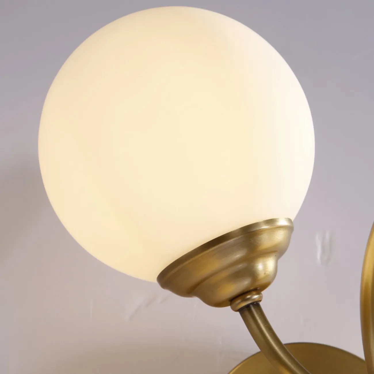 Дизайнерское бра GRAPES WALL