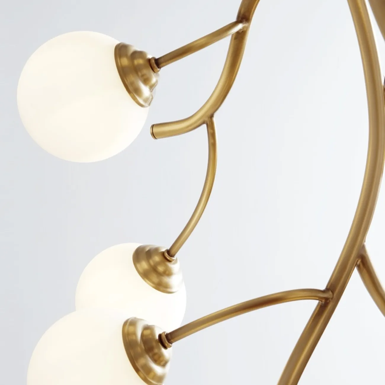 Дизайнерская люстра в стиле постмодерн GRAPES