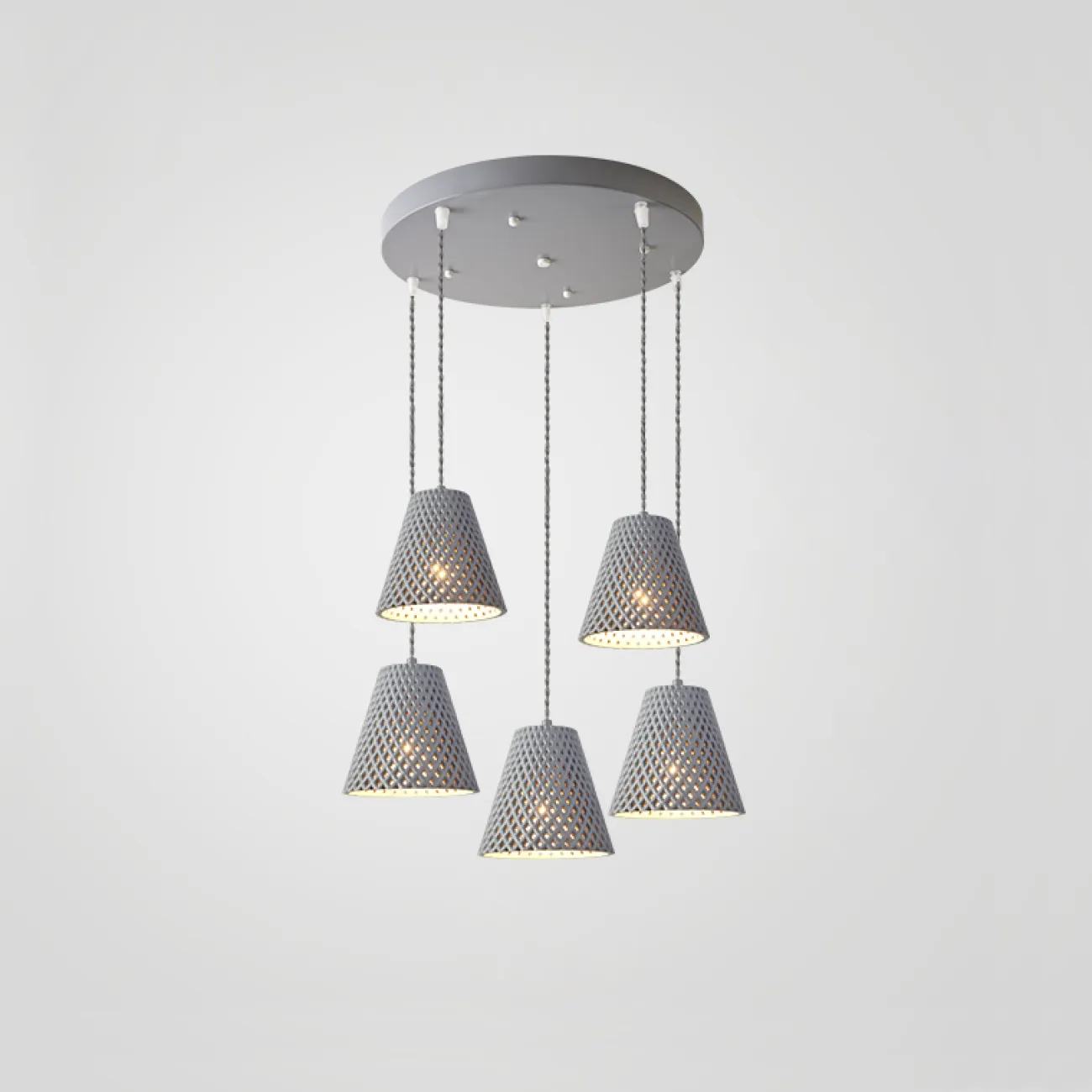 Подвесной светильник в скандинавском стиле HASSA