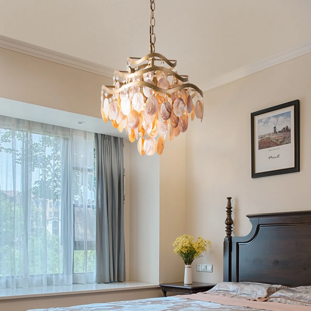 Дизайнерская люстра с подвесками из перламутра ISABEL PEARL Дизайнерская люстра с подвесками из перламутра ISABEL PEARL