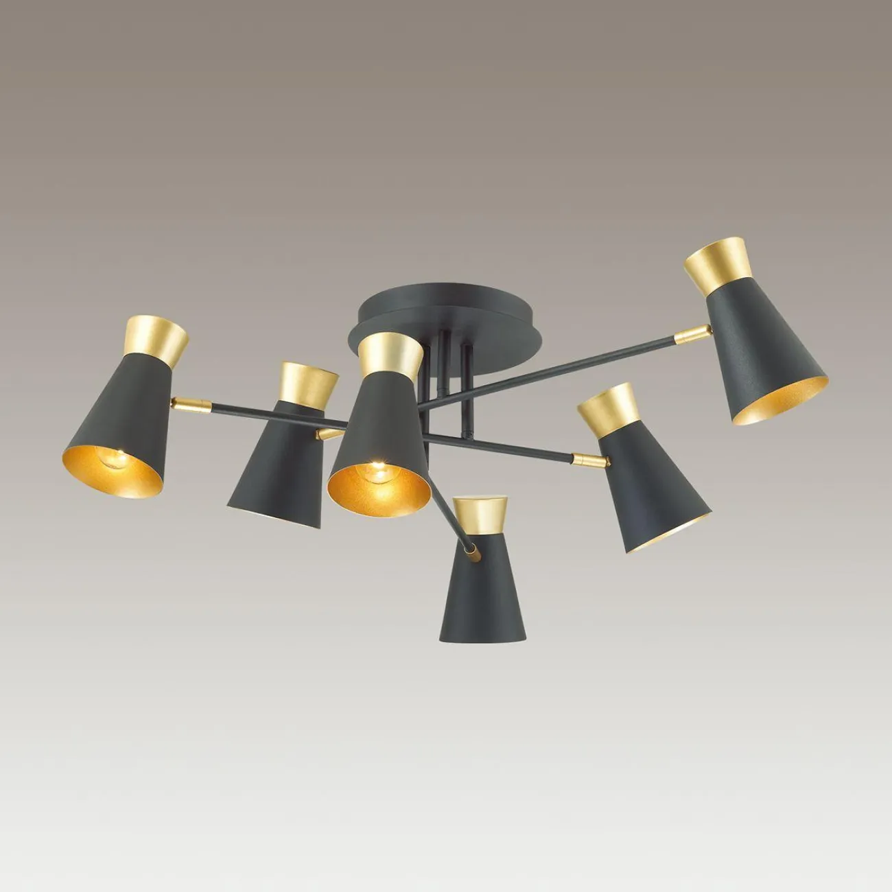 Серия люстр с металлическими плафонами и поворотным механизмом KERTY