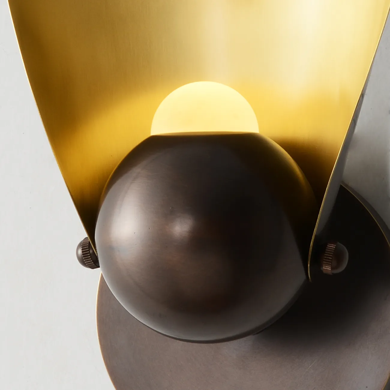 Светодиодное бра в стиле постмодерн LAVRA A WALL