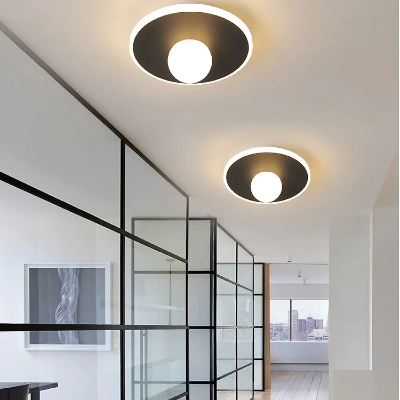 Светодиодный потолочный светильник с шарообразным плафоном MAIN