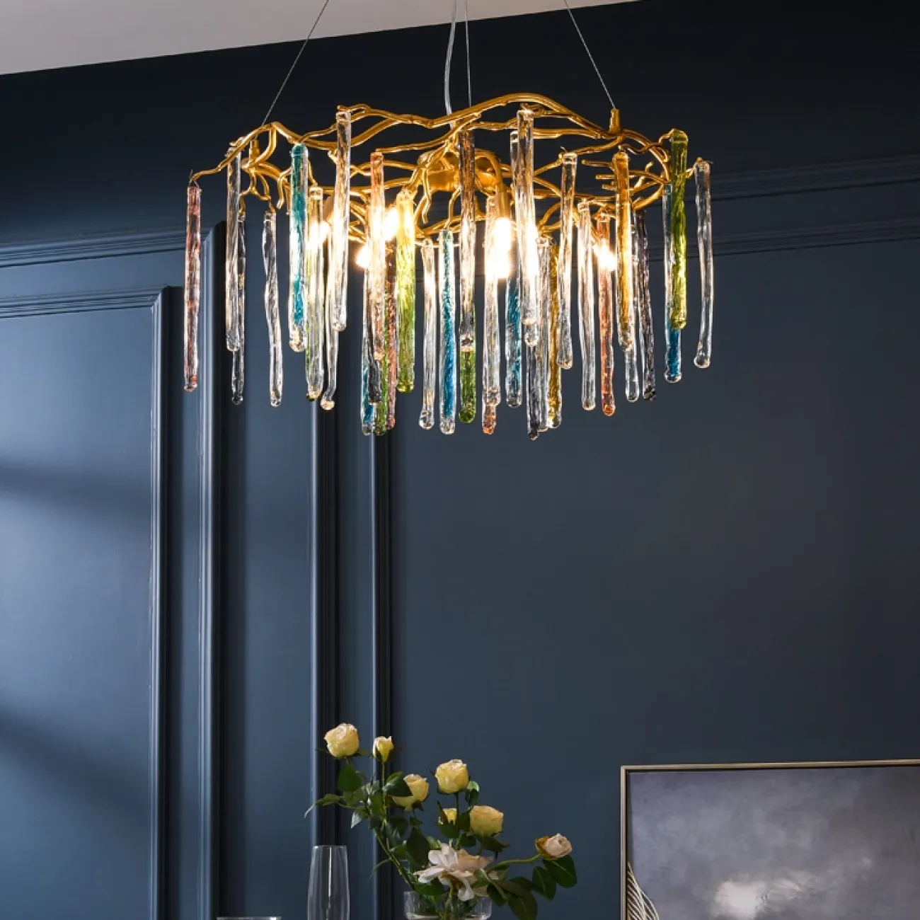 Люстра на подвесе с каркасом из металла и прозрачными или цветными подвесками из стекла MOSS Люстра на подвесе с каркасом из металла и прозрачными или цветными подвесками из стекла MOSS