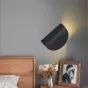 Минималистский поворотный светильник-бра ORNES