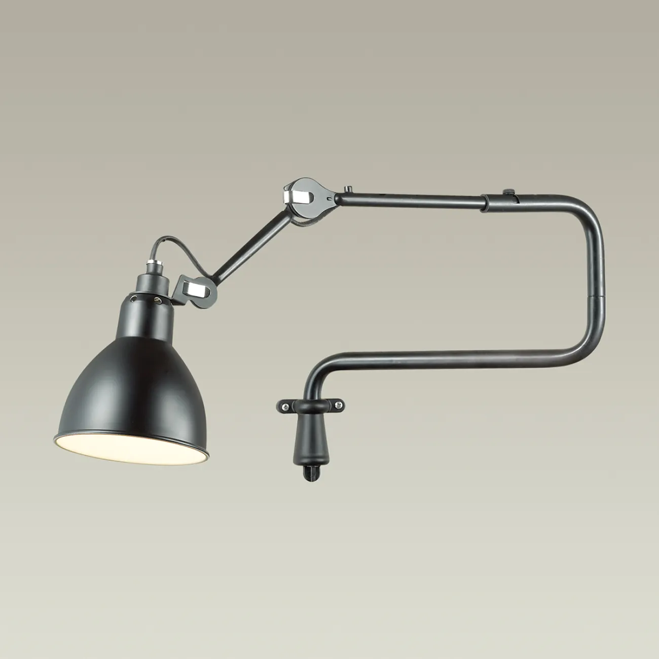 Настенный светильник в стиле лофт с поворотными плафонами на кронштейнах ROUTE Настенный светильник в стиле лофт с поворотными плафонами на кронштейнах ROUTE