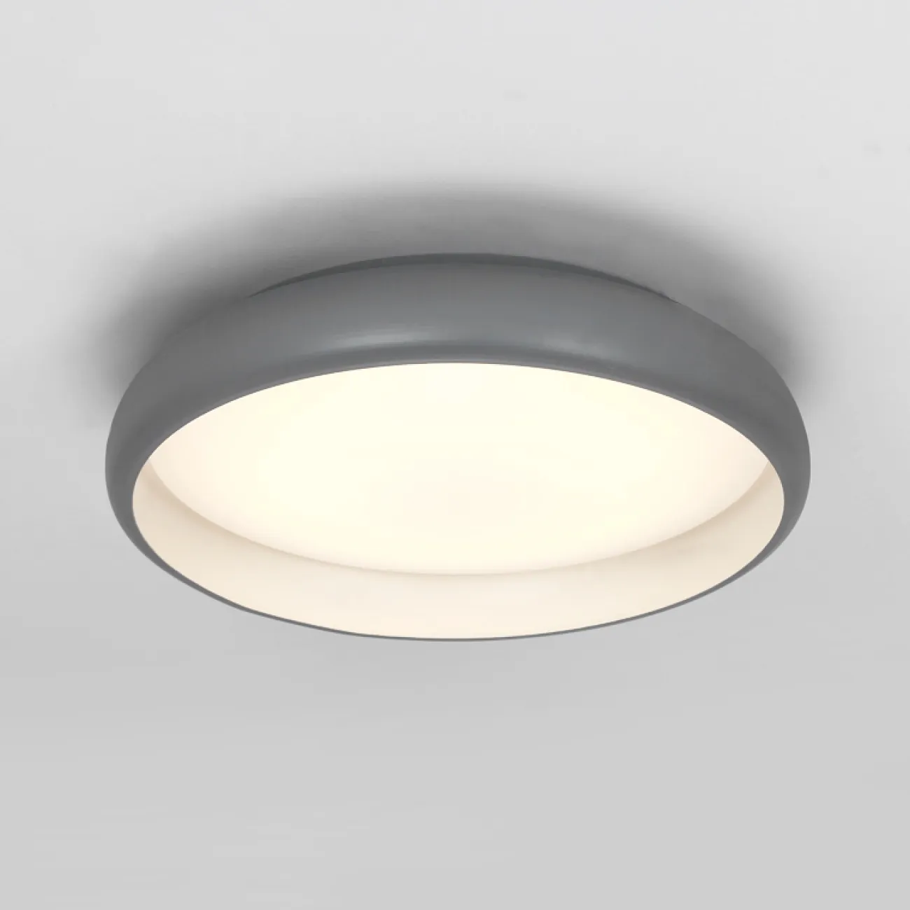 Плоский светодиодный потолочный светильник RUNDA Плоский светодиодный потолочный светильник RUNDA