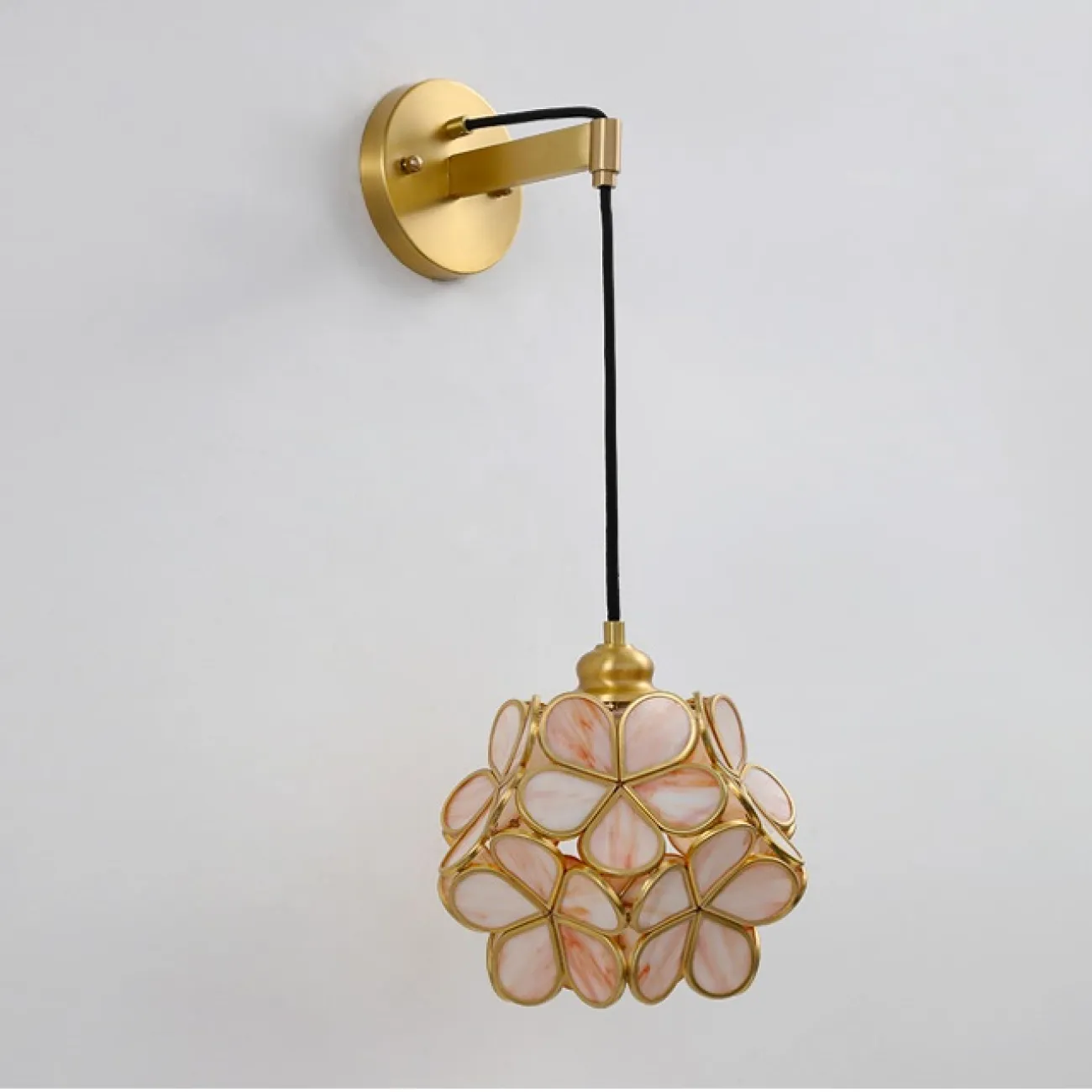 Настенный светильник-бра со стеклянным абажуром SUM WALL