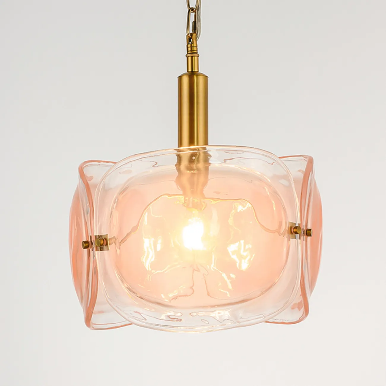 Дизайнерский подвесной светильник из цветного стекла TRINO Дизайнерский подвесной светильник из цветного стекла TRINO