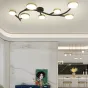 Потолочная люстра на металлическом изогнутом каркасе с LED лампами круглой формы TRIPOLI