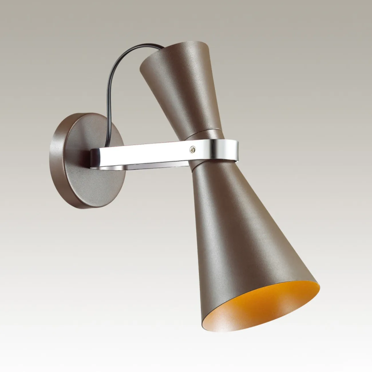 Бра с металлическим плафоном и декором цвета хром VANDA WALL