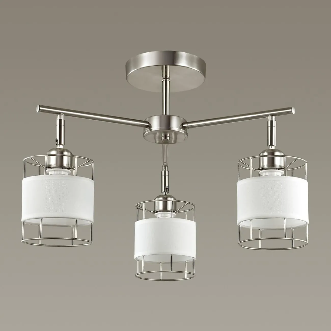 Серия люстр с плафонами с металлической решеткой и текстильными вставками WALTER CH Серия люстр с плафонами с металлической решеткой и текстильными вставками WALTER CH