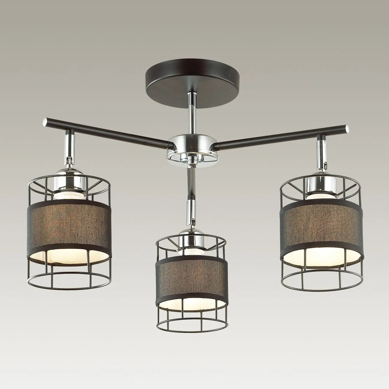 Серия люстр с плафонами с металлической решеткой и текстильными вставками WALTER CH Серия люстр с плафонами с металлической решеткой и текстильными вставками WALTER CH