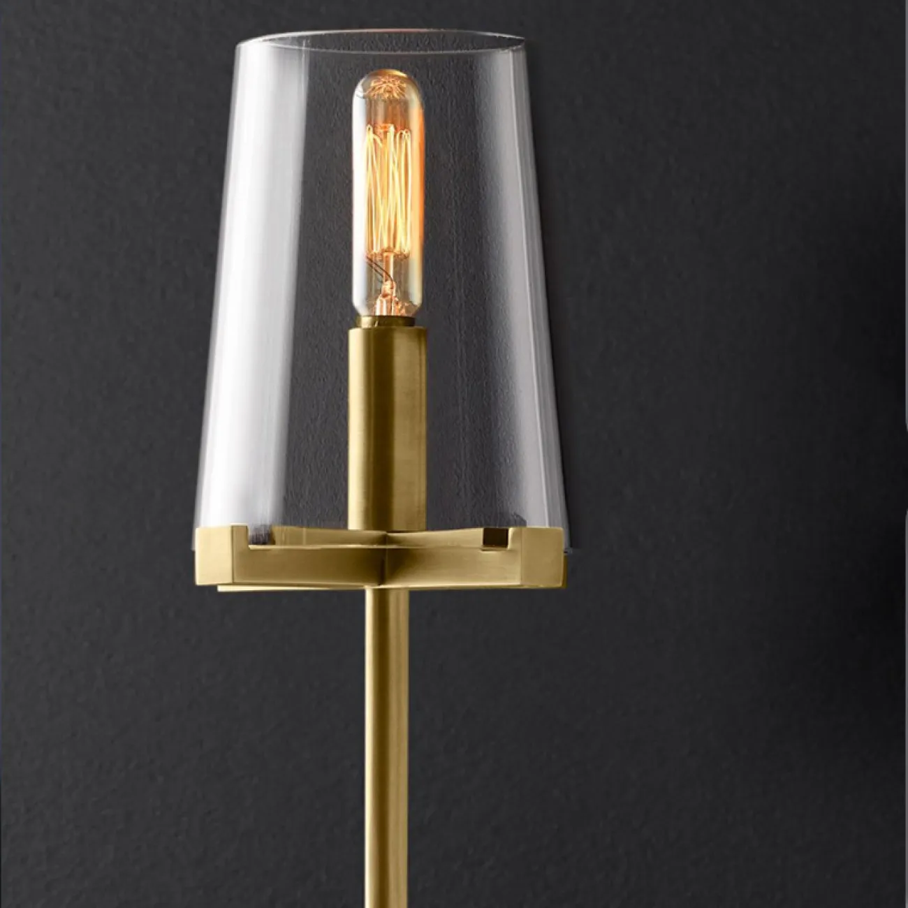 Бра из металла и плафоном из стекла WITTEN