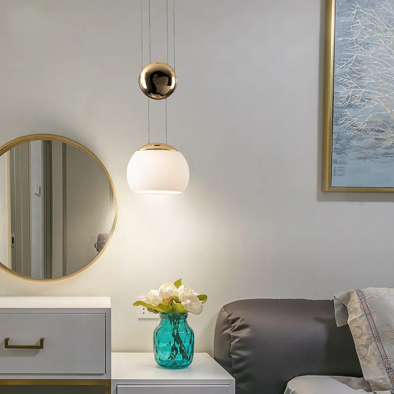 Дизайнерский подвесной светильник со стеклянным плафоном YO-YO