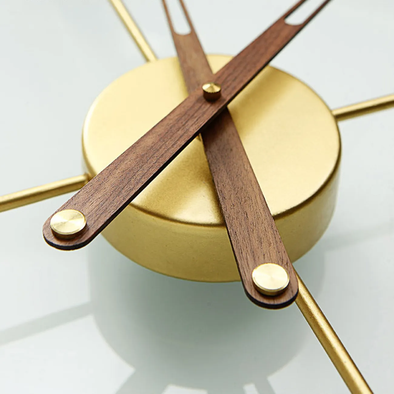 Минималистские модные настенные часы для гостиной в современном испанском стиле LaLume-KKK20260-20