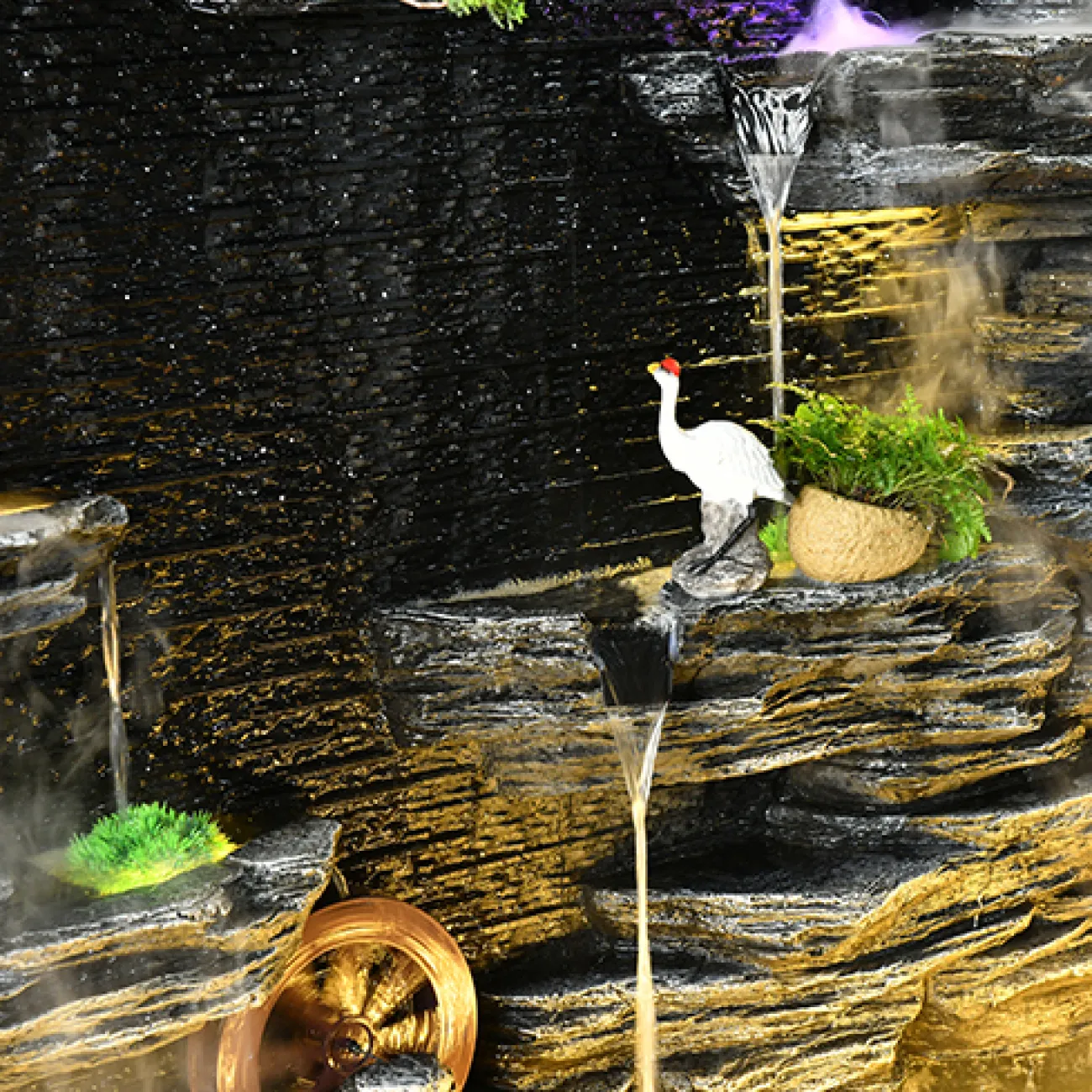 Дизайнерский ламинарный наборный фонтан LaLume-DF20327-20 Дизайнерский ламинарный наборный фонтан LaLume-DF20327-20