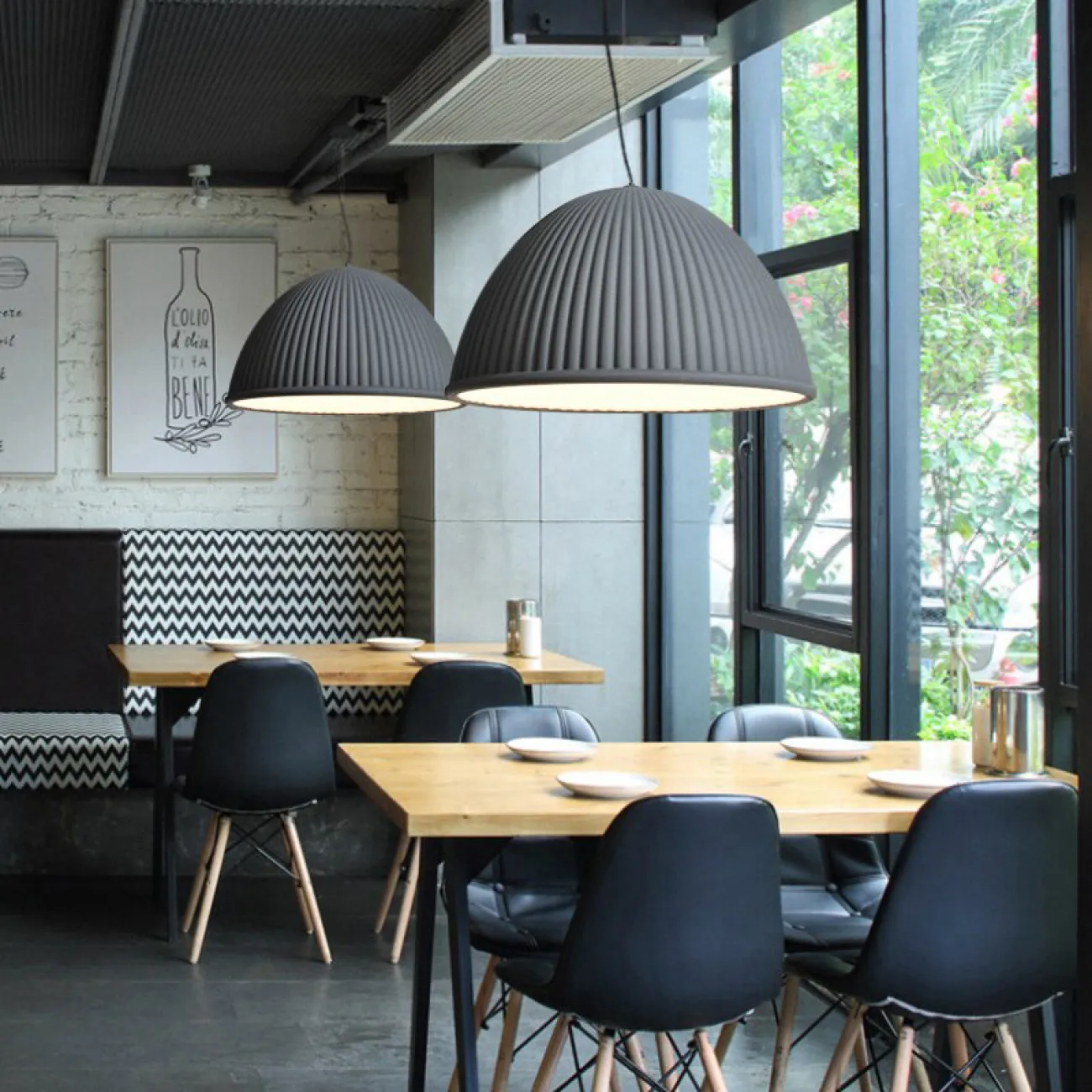 Серия подвесных светильников с плафонами из рифленого стекла EDSEL от LaLume