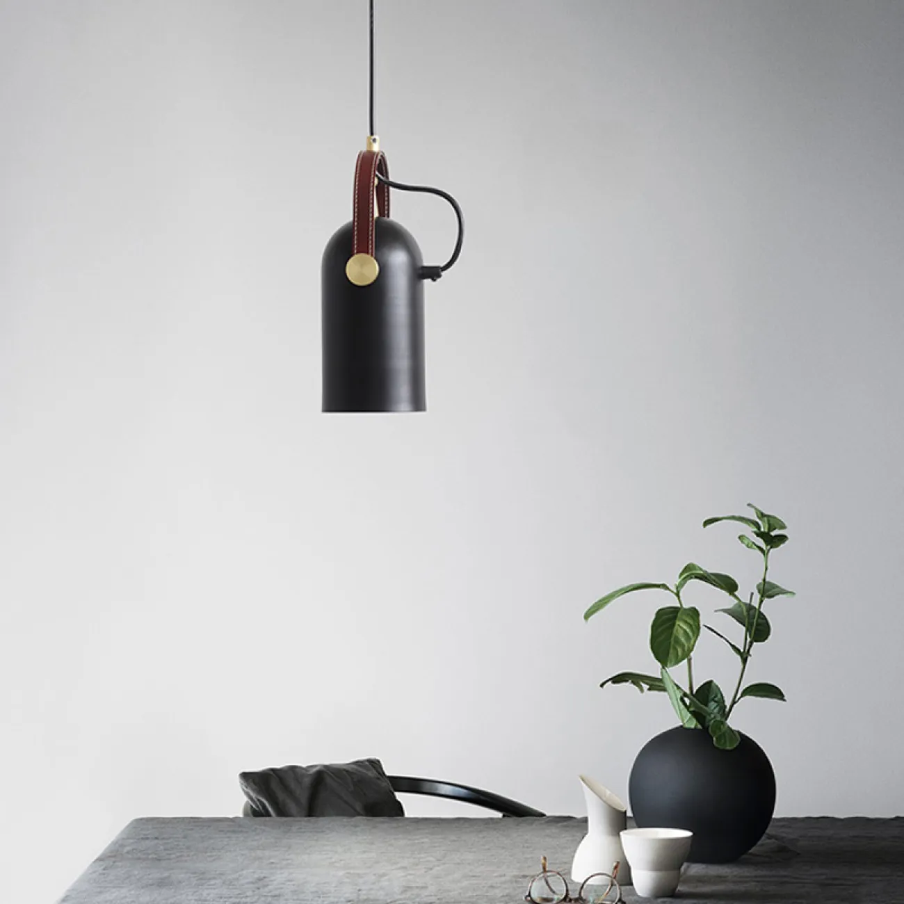 Подвес из серии поворотных светильников BULLET. BULLET от LaLume