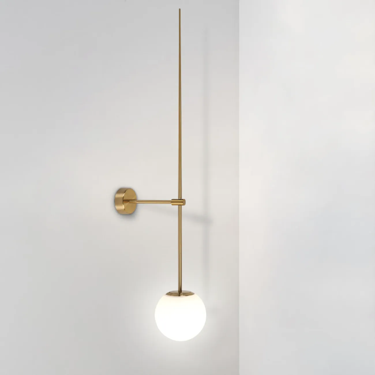 Дизайнерский минималистичный настенный светильник LINES 12 от LaLume