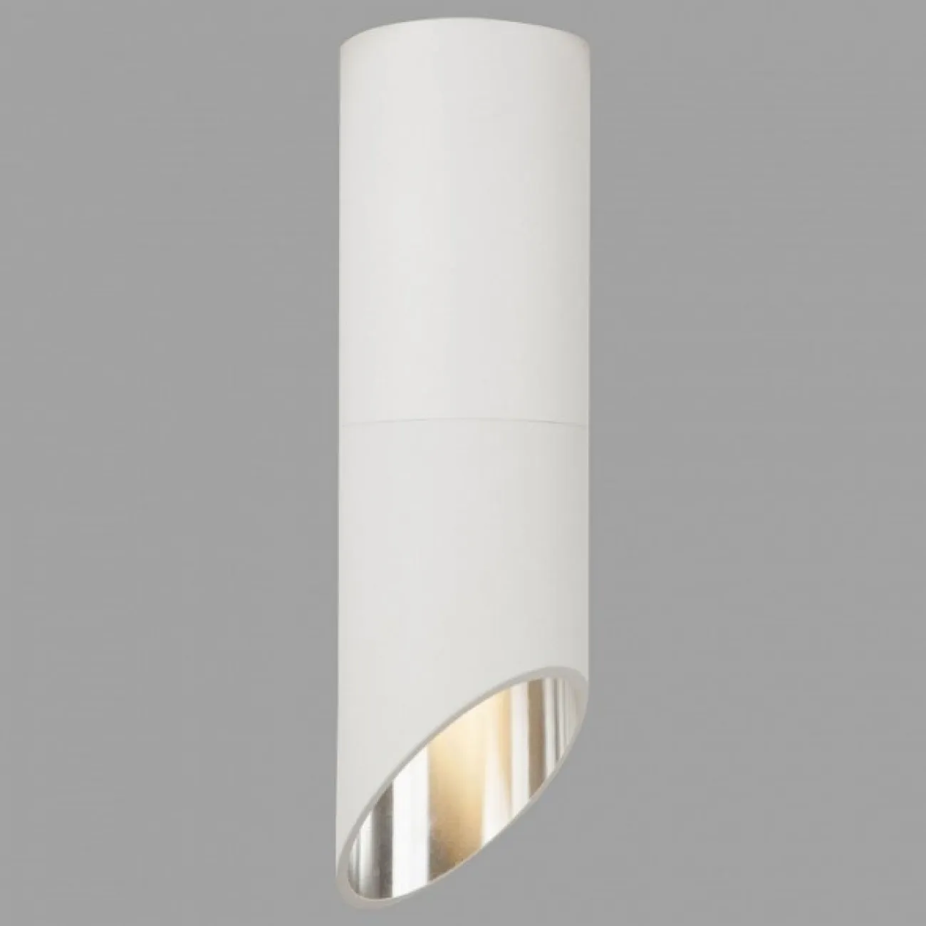 Серия люстр молекулярной формы с трубчатыми и круглыми плафонами. RAZE от LaLume