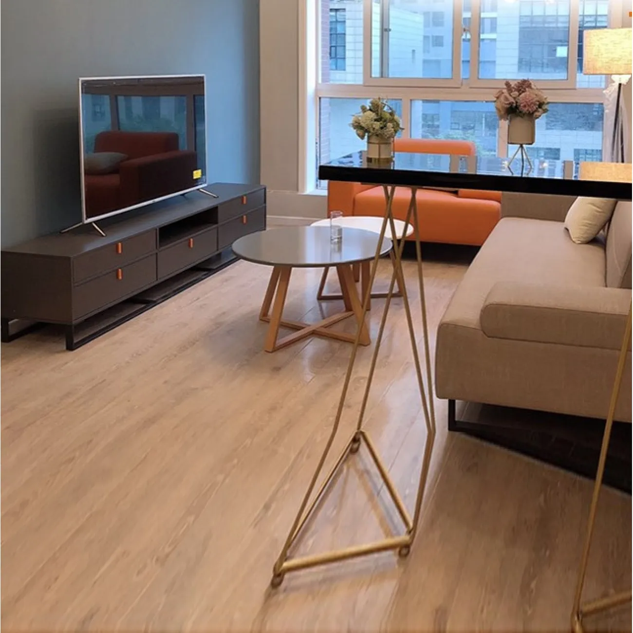 Тумба LaLume MB22346-23 из цельного дерева