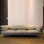 Итальянский кожаный диван Mizeo 37567-30 в минималистичном стиле