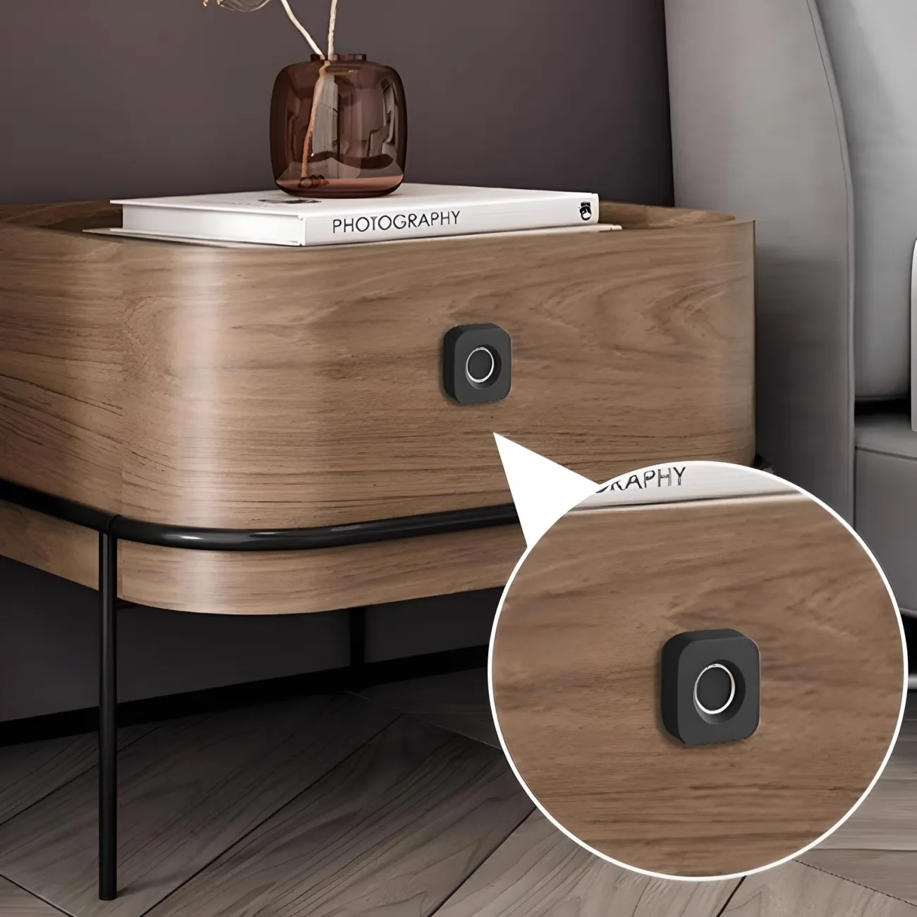 Умная прикроватная тумба Mizeo 37582-30 в стиле минимализм Умная прикроватная тумба Mizeo 37582-30 в стиле минимализм