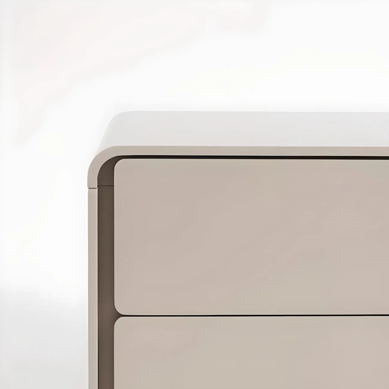 Итальянская прикроватная тумба AIJIAO 37599-30 в стиле минимализм Итальянская прикроватная тумба AIJIAO 37599-30 в стиле минимализм