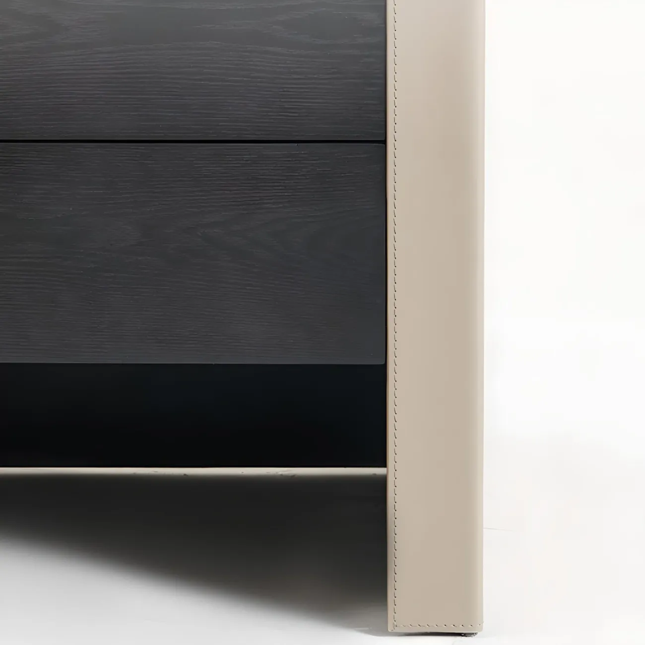 Высококлассная прикроватная тумба AIJIAO 37603-30 в минималистичном стиле