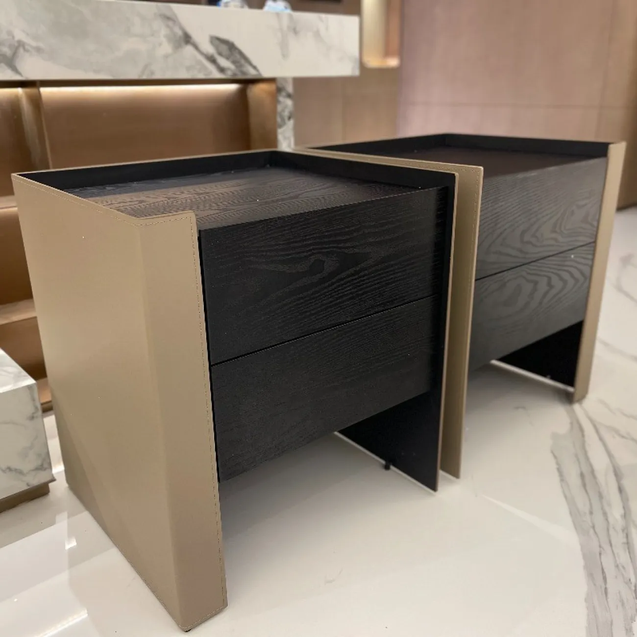 Высококлассная прикроватная тумба AIJIAO 37603-30 в минималистичном стиле