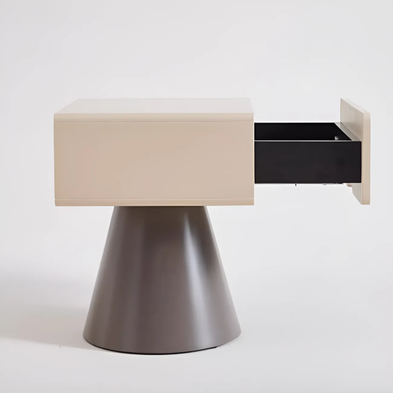 Прикроватная тумба AIJIAO 37604-30 в геометрическом стиле Прикроватная тумба AIJIAO 37604-30 в геометрическом стиле