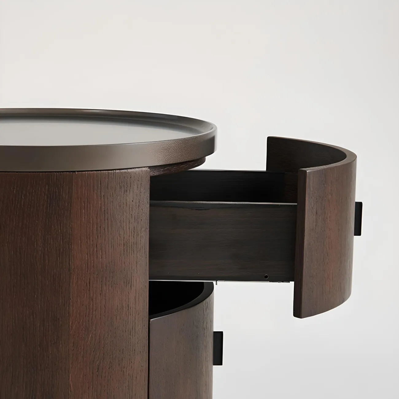 Итальянская прикроватная тумба AIJIAO 37611-30 в минималистическом стиле