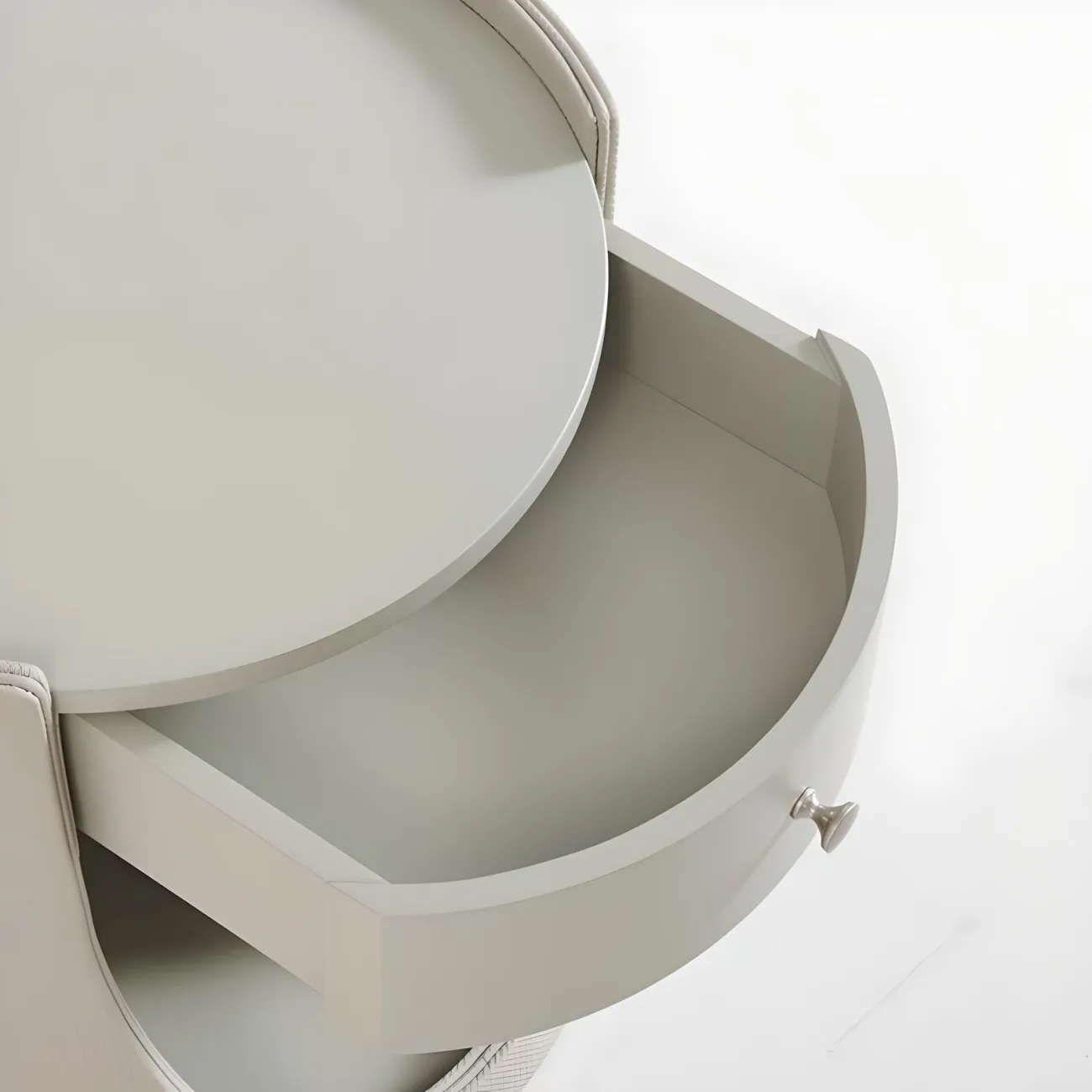 Современная прикроватная тумба AIJIAO 37616-30 в дизайнерском стиле