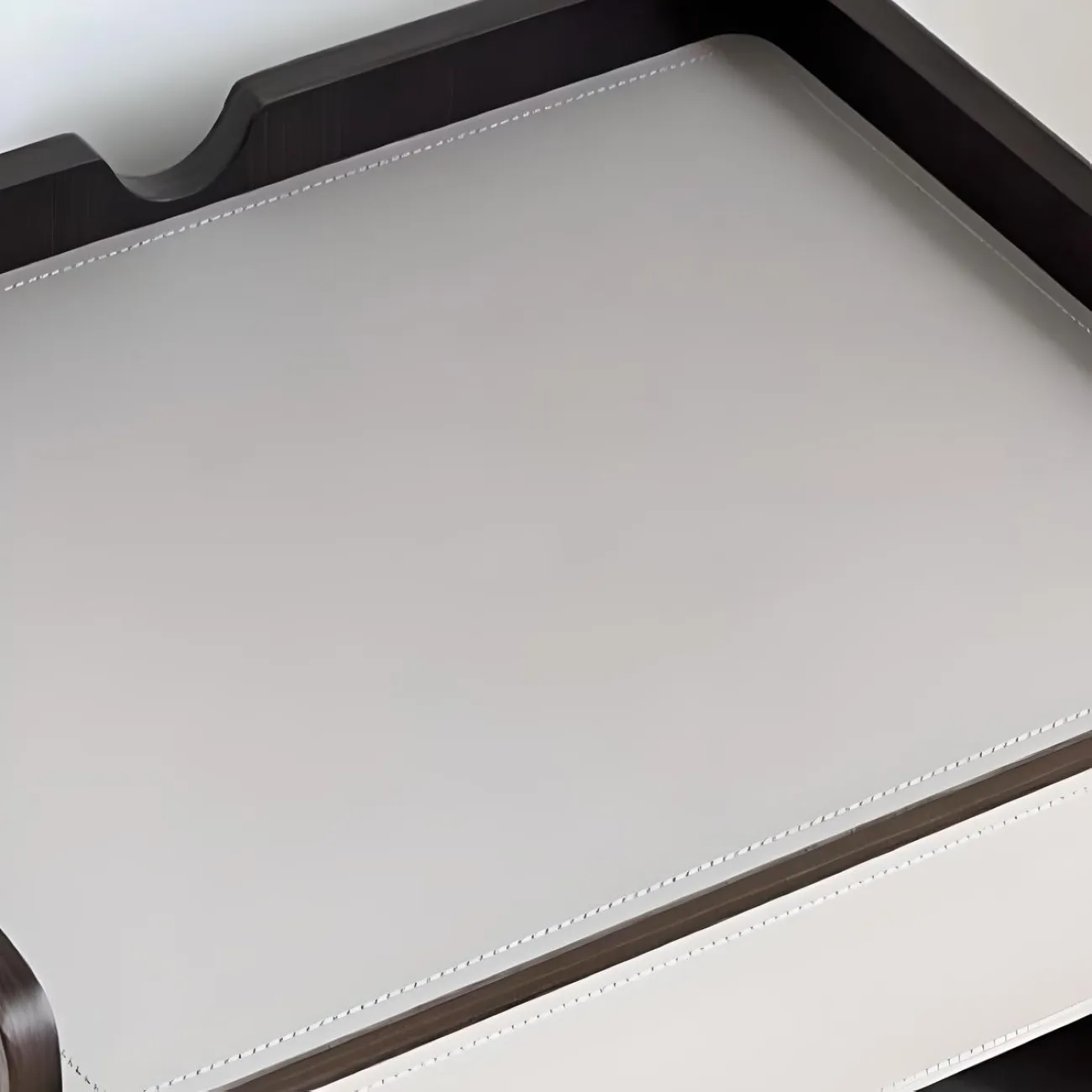 Прикроватная тумба AIJIAO 37628-30 в классическом стиле