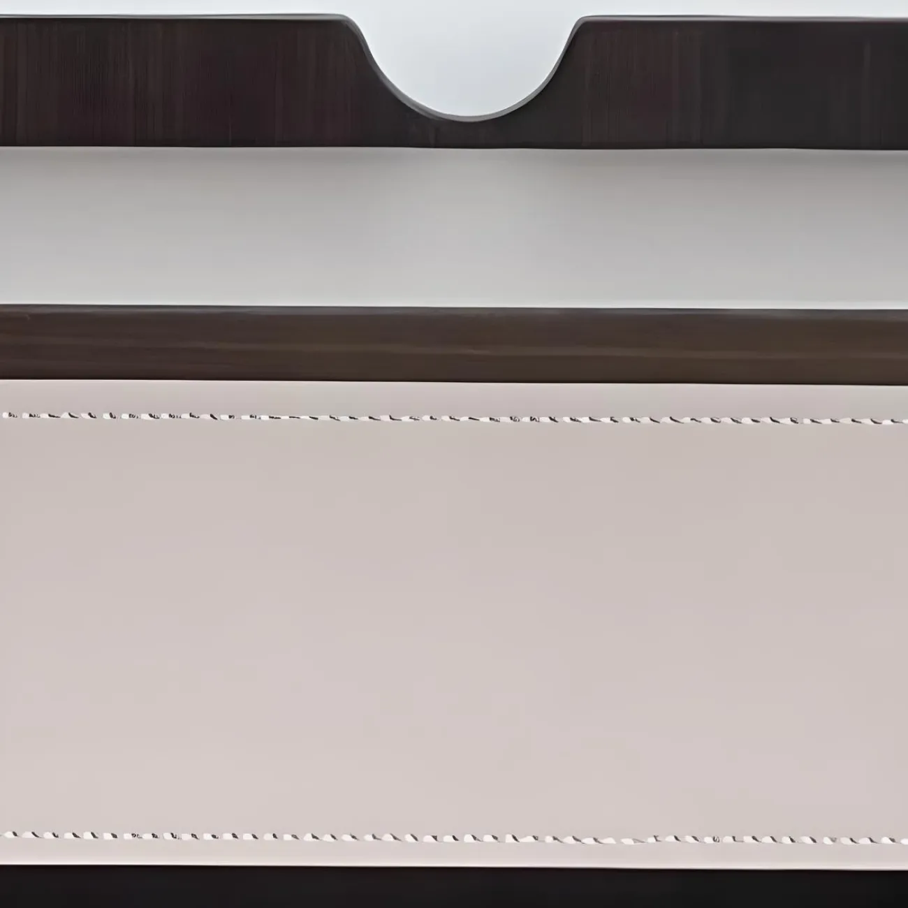 Прикроватная тумба AIJIAO 37628-30 в классическом стиле