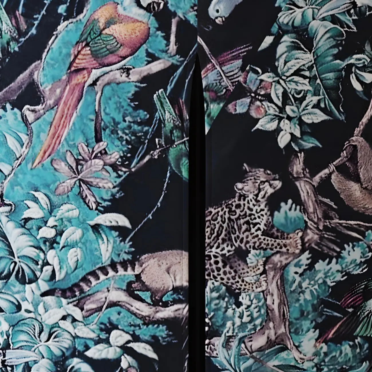 Роскошное кресло Mufandi 37640-30 с вышитым цветным рисунком